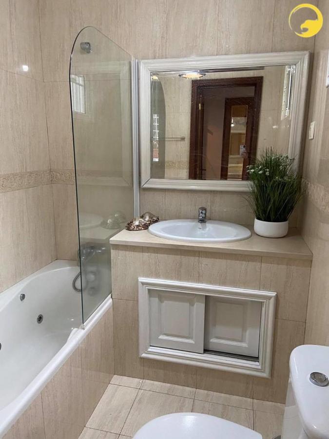 Вилла Azor International House Понта-Делгада Экстерьер фото