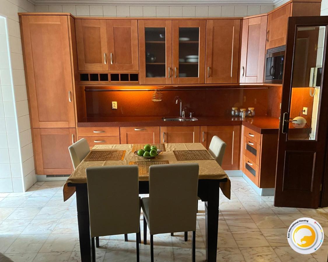 Вилла Azor International House Понта-Делгада Экстерьер фото